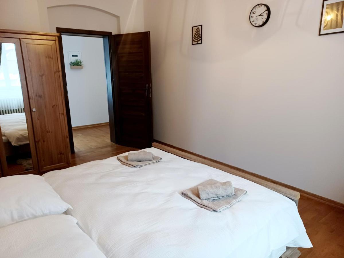Apartment Hlavni Mariánské Lázně Exteriör bild