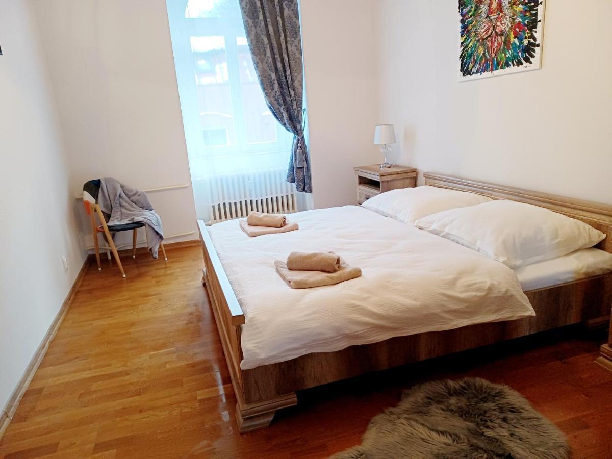 Apartment Hlavni Mariánské Lázně Exteriör bild